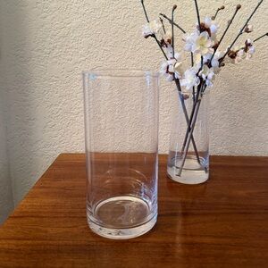 Clear Glass Cylinder Vase - 7.5 inches tall- Like New